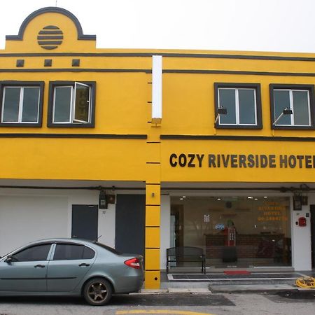 Cozy Riverside Hotel Malacca Exterior foto